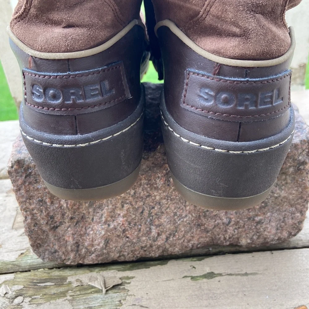 Sorel winter boots Size 9 Brown lace up durable boot. Pre-loved condition - Picture 9 of 17